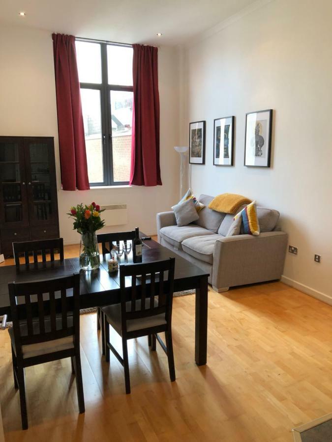 Stylish City Centre Apartment Cardiff Zewnętrze zdjęcie