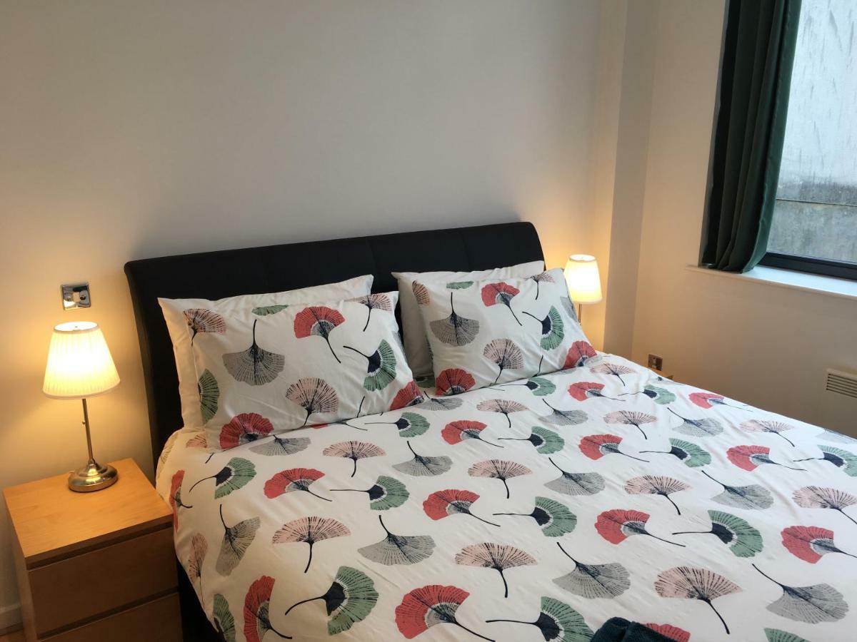 Stylish City Centre Apartment Cardiff Zewnętrze zdjęcie